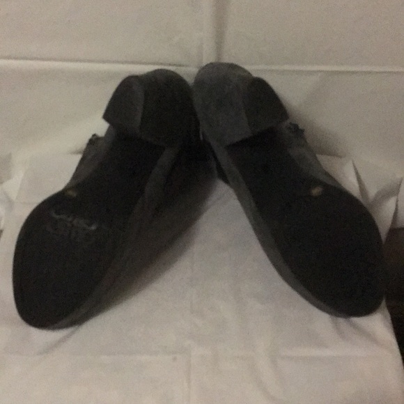 $10 Spring Sale - Picture 4 of 4